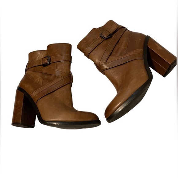 Leather Brown Ankle Boots - Picture 3 of 3